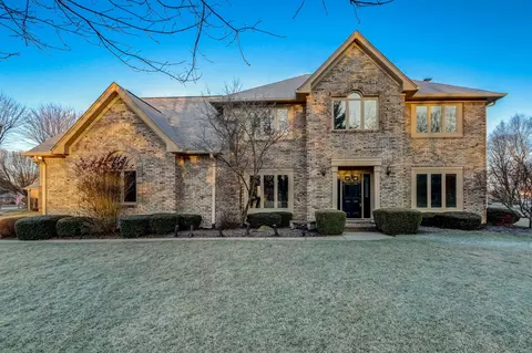 4812 Brentridge Ct, Greenwood, IN 46143