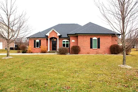 6245 Sampson Ct, Indianapolis, IN 46237