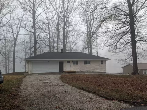 4915 N Crystal St, North Vernon, IN 47265