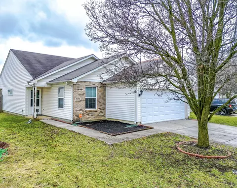 4346 Village Trace Ct, Indianapolis, IN 46254