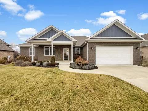 2235 Game Bird Dr, Franklin, IN 46131