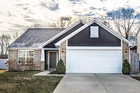 7441 Moultrie Dr, Indianapolis, IN 46217