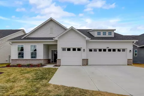 1333 Petit Verdot Dr, Westfield, IN 46074