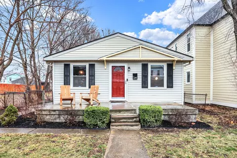 2215 Carrollton Ave, Indianapolis, IN 46205