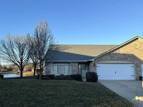 375 Lakewood Ct, Avon, IN 46123