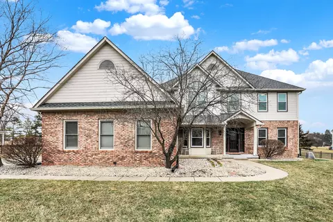 11595 Braemar Ct, Carmel, IN 46032