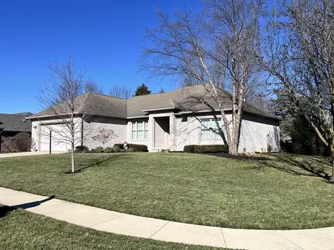 6624 English Oak Ln, Avon, IN 46123