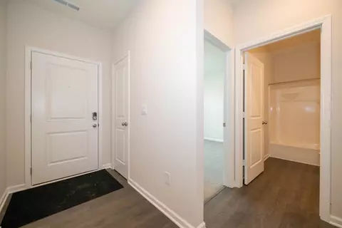Entry Way - 613 Blarney Dr, Pendleton, IN 46064 photo 1 of 2