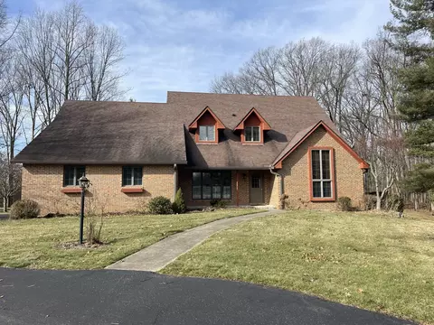 80 Crosstie Ln, Batesville, IN 47006