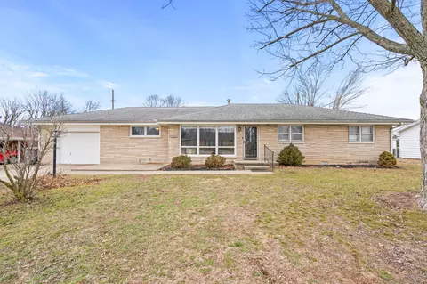 1705 Murray Hill Dr, Seymour, IN 47274