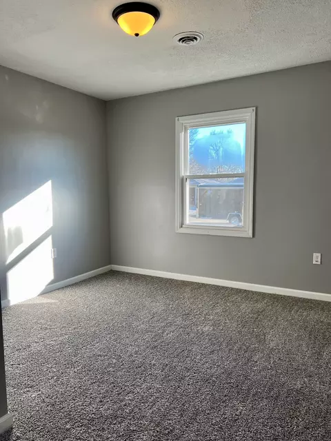 146 Schaefer Dr, Hope, IN 47246 photo 15