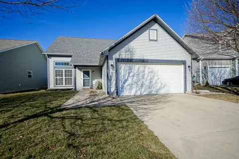 950 Retford Dr, Westfield, IN 46074