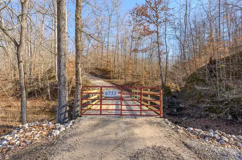 6753 Mount Moriah Rd, Nineveh, IN 46164