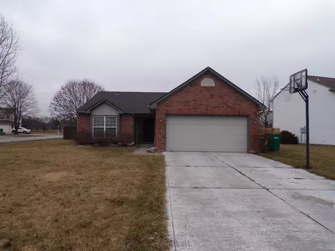 5890 Glen Haven Blvd, Plainfield, IN 46168