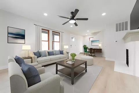 Living - 2017 Irwin Dr, Columbus, IN 47201 photo 2 of 2