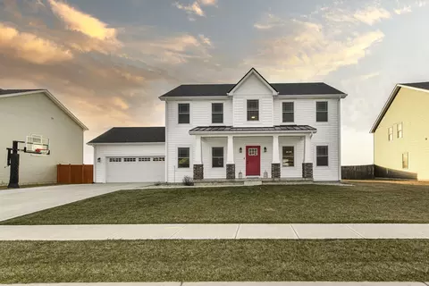 3225 Myrtle Dr, Lapel, IN 46051