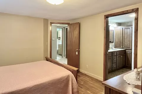Bedroom - 527 Scott St, Hope, IN 47246 photo 1 of 6