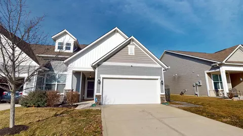 6270 Wonder Ln, Whitestown, IN 46075