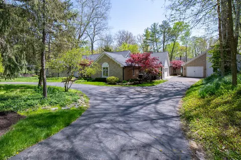 1721 Wood Valley Dr, Carmel, IN 46032