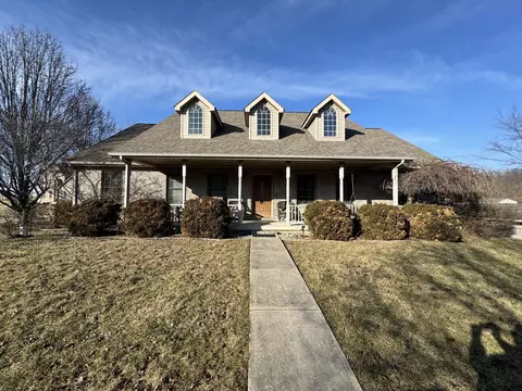 5660 W Pr Highland Hills Dr, Edinburgh, IN 46124