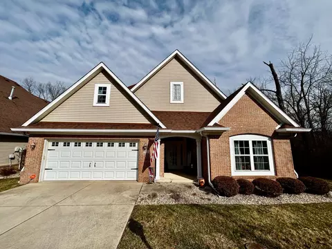 475 Harvest Moon Dr, Greencastle, IN 46135