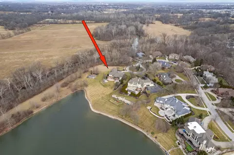 8932 Waterside Cir, Indianapolis, IN 46278