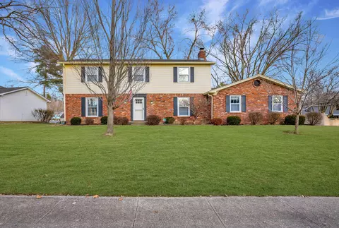 11107 Wood Ct, Carmel, IN 46033
