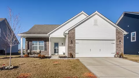 18008 Paula Walk, Westfield, IN 46074
