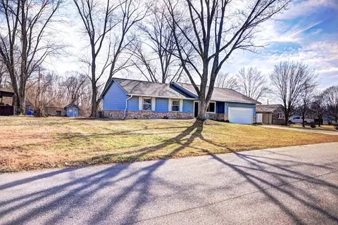 4821 W Randy Rd, Edinburgh, IN 46124