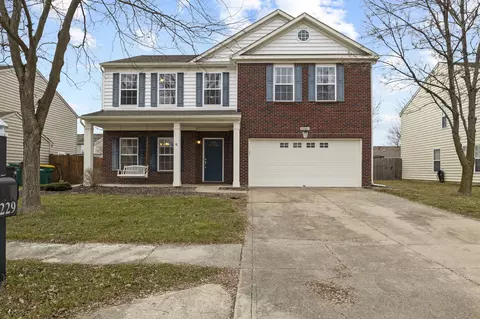 13222 N Badger Grove Dr, Camby, IN 46113