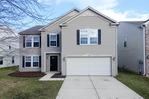 2119 Olympia Dr, Franklin, IN 46131