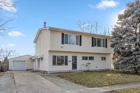 4609 Hollister Dr, Indianapolis, IN 46222