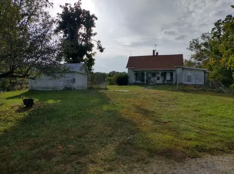 4224 N Banta Rd, Bargersville, IN 46106