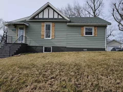 310 S Nebraska St S, North Salem, IN 46165