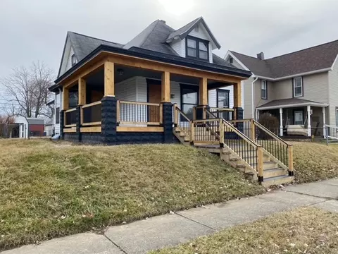 733 W North St, Greenfield, IN 46140