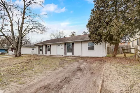 4144 Mellis Dr, Indianapolis, IN 46235