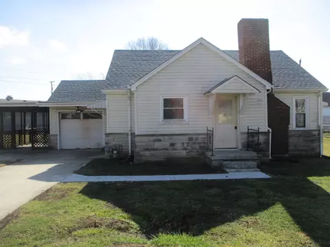 4109 W Horseshoe Dr, Muncie, IN 47302