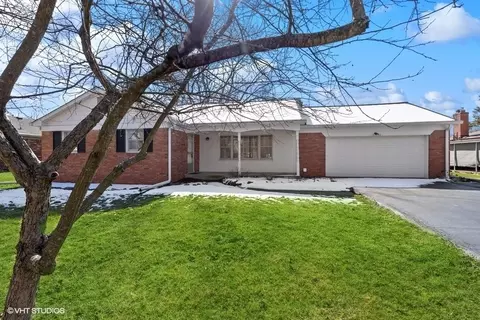 6821 Willoughby Ct, Indianapolis, IN 46214