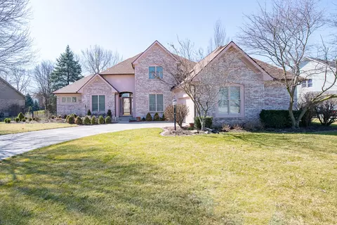 14200 Jamie Dr, Carmel, IN 46033