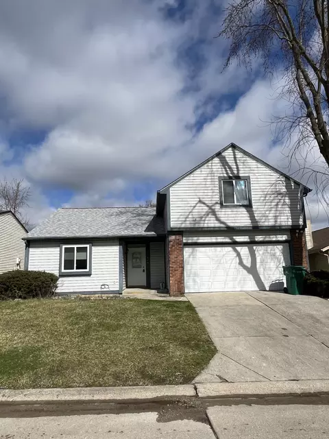 2808 Saddle Barn East Dr, Indianapolis, IN 46214