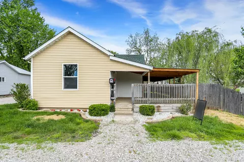 286 Terre Haute St, Franklin, IN 46131