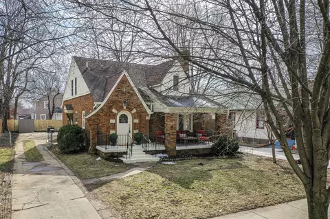 331 W 44th St, Indianapolis, IN 46208