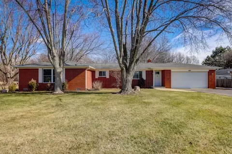 7129 S Arlington Ave, Indianapolis, IN 46237