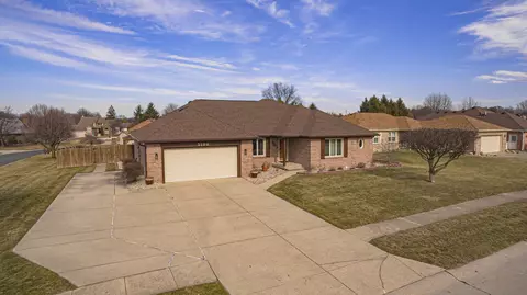 5196 Tracey Jo Rd, Greenwood, IN 46142