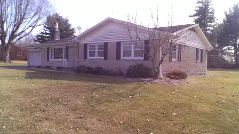 2382 W Del Mar Dr, Crawfordsville, IN 47933
