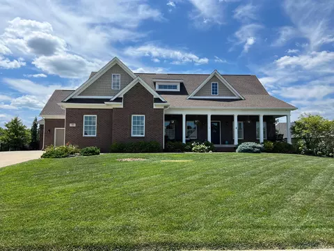 5385 Ashby Ct, Greenwood, IN 46143