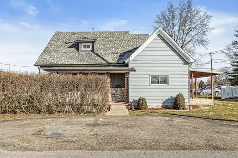 833 S 22nd St, Elwood, IN 46036