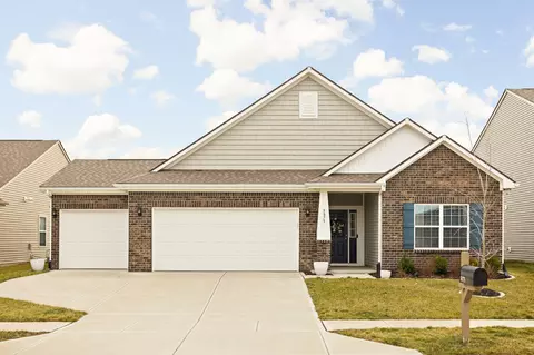 5875 Stubbington Ln, Whitestown, IN 46075