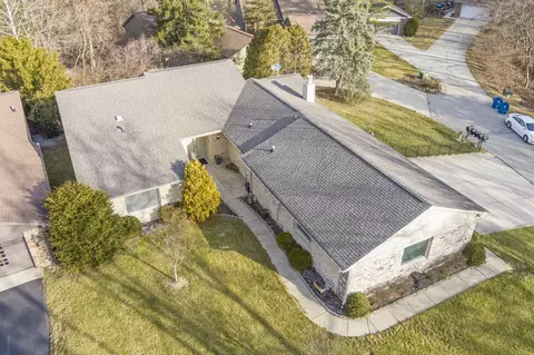 5380 Thicket Hill Ln, Indianapolis, IN 46226