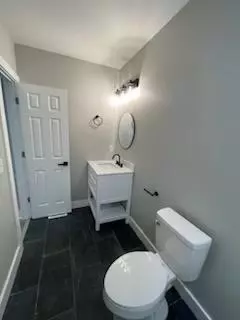 Bath - 2826 E 18th St, Indianapolis, IN 46218 photo 2 of 3